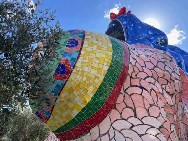 WORKSHOP: Nicci de Saint Phalle-inspired mosaics